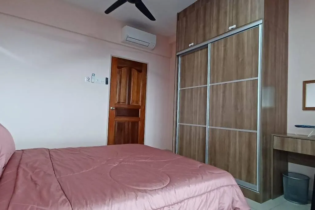 Homestay Arc Cozyhome Austin Hills 4-5Pax Johor Bahru Lägenhet
